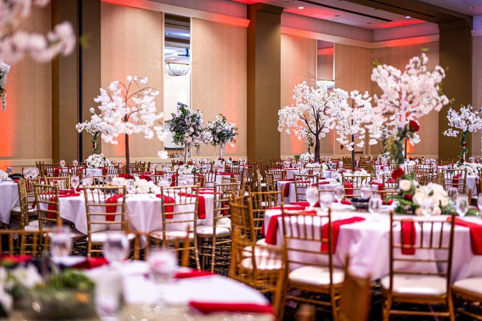 La Centre Conference & Banquet Facility. Westlake, OH
