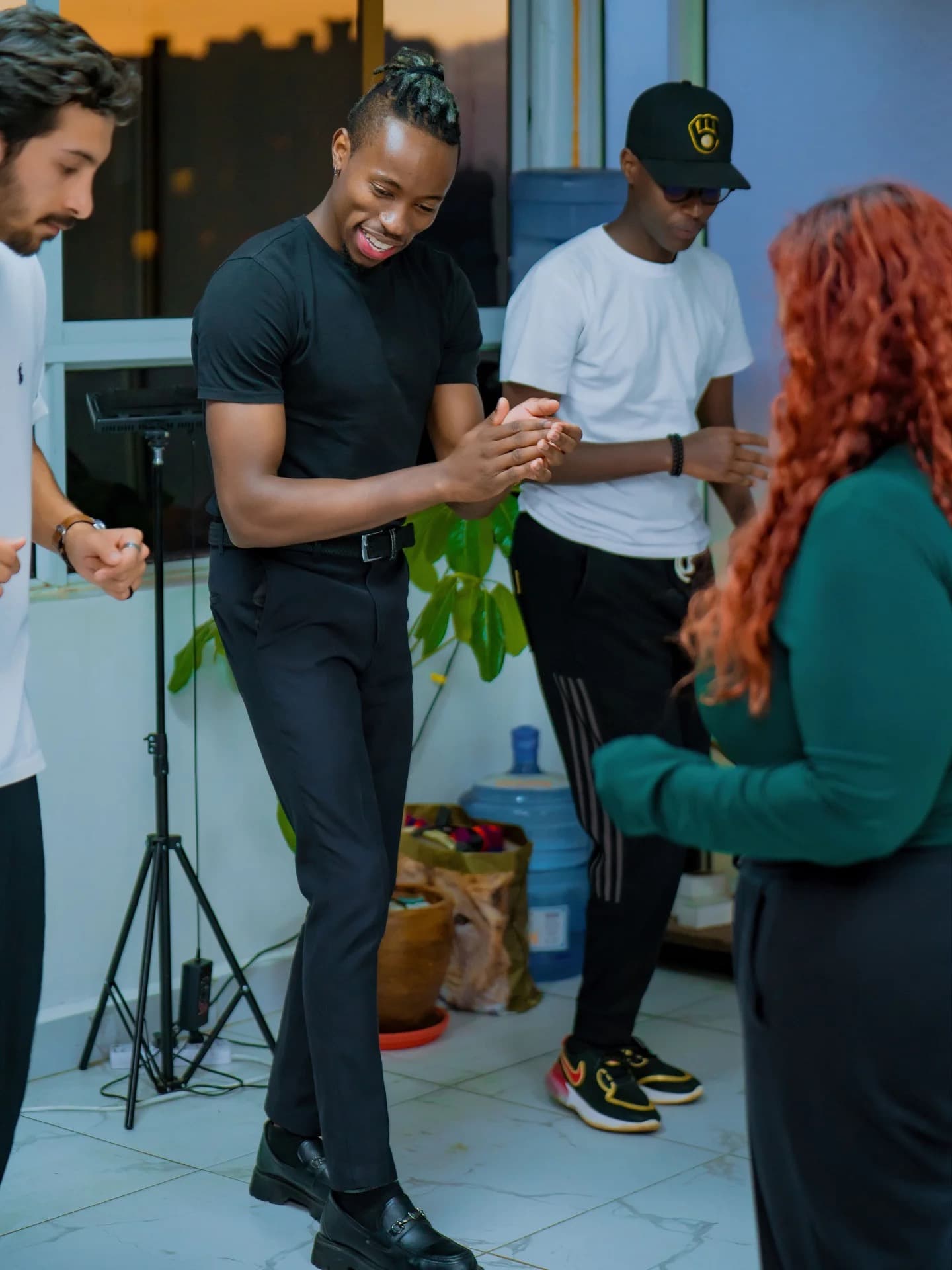 JOS LYON BACHATA SALSA KIZOMBA AFRO BEATS DANCE SCHOOL. Nairobi