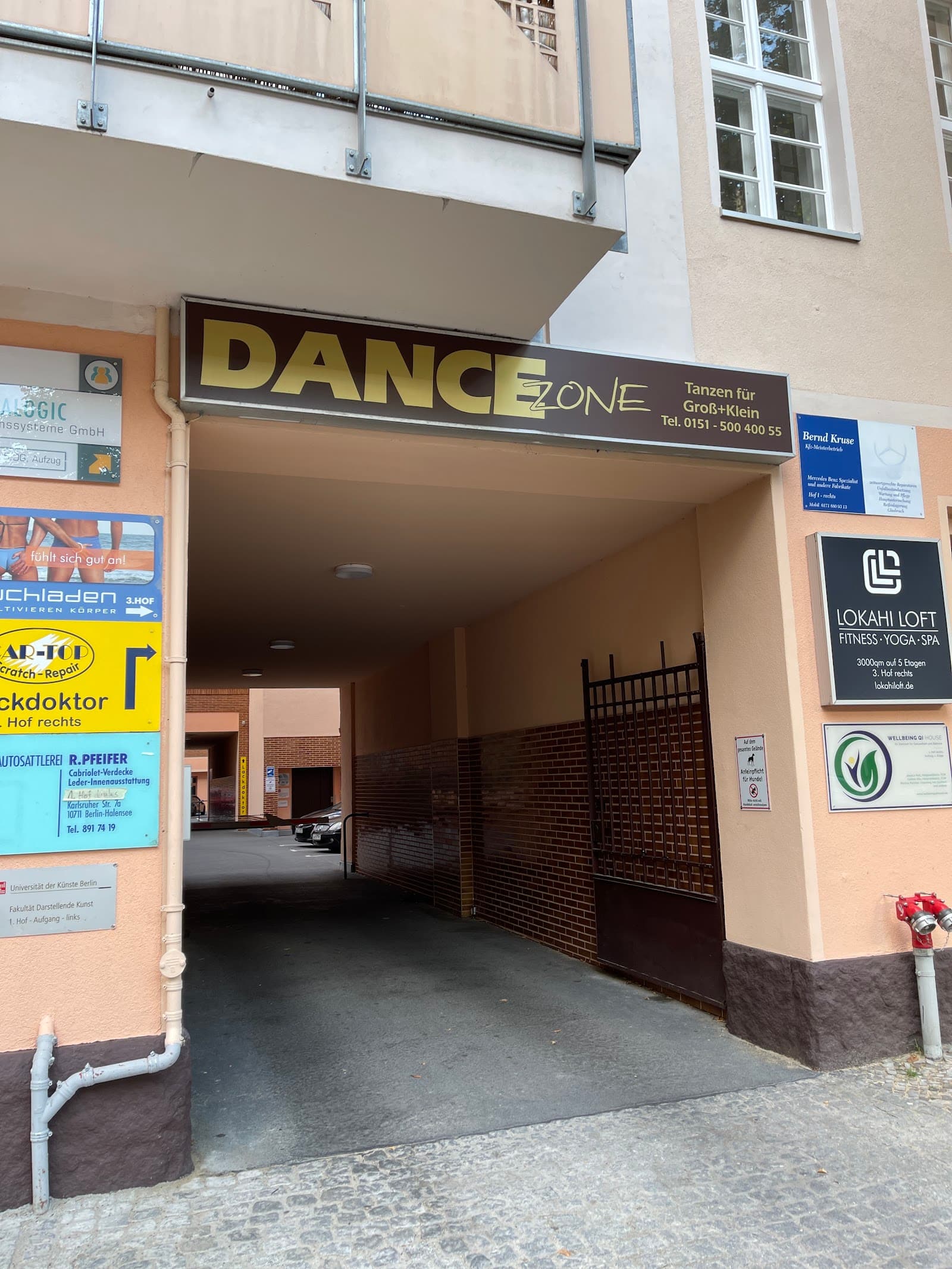 Latin Dance in Berlin Halensee. Berlin