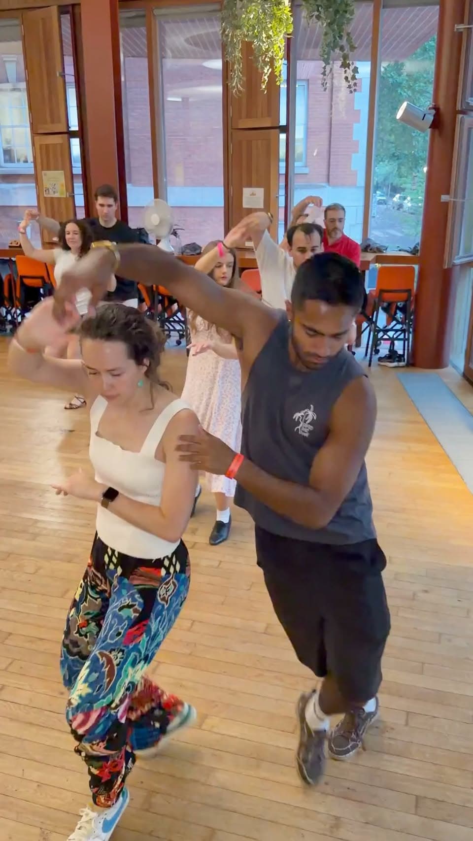 Salsa Tropical London-Workshops. London Ec1y 4sf