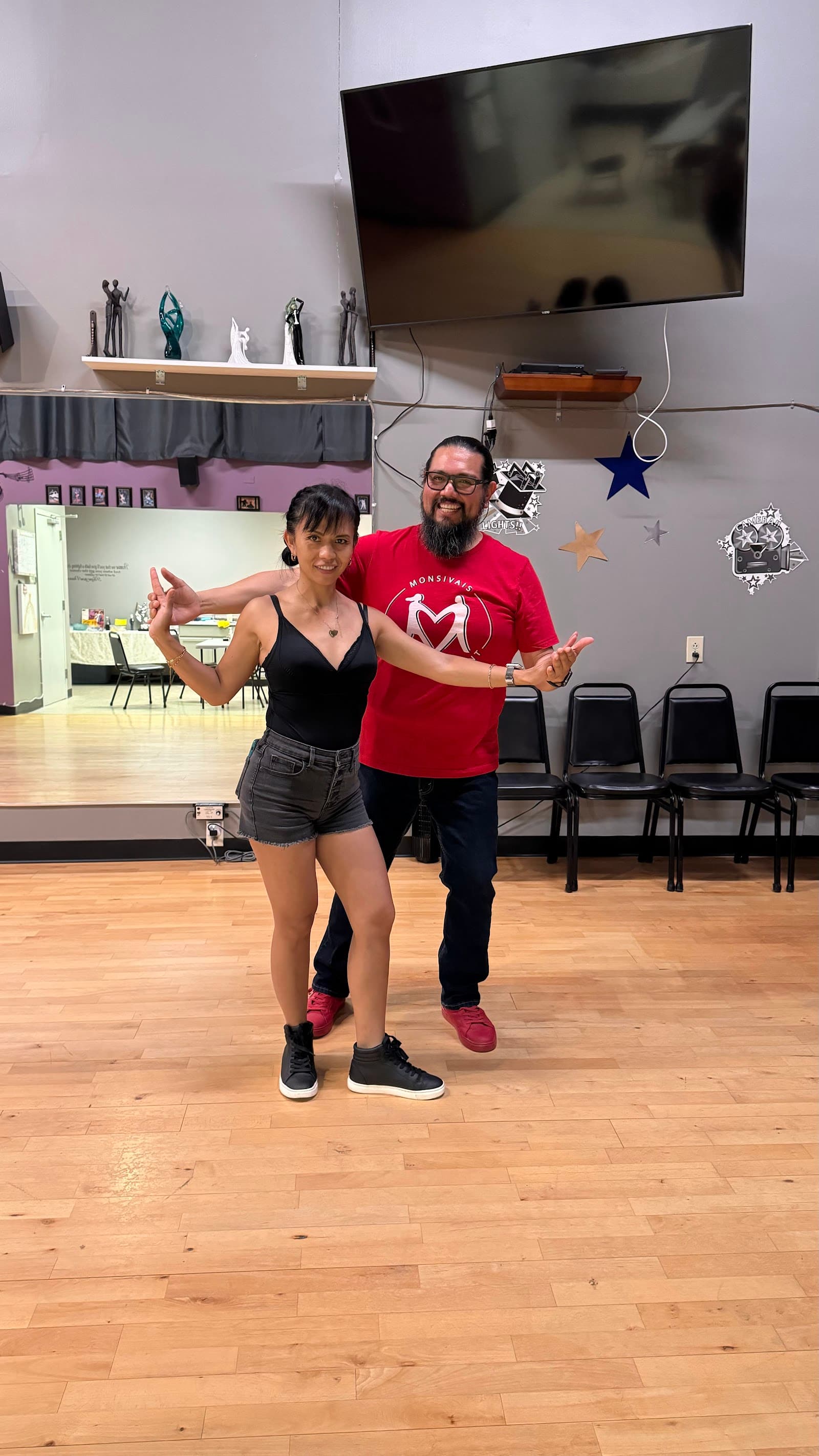 Dance With Noe. Nashville
