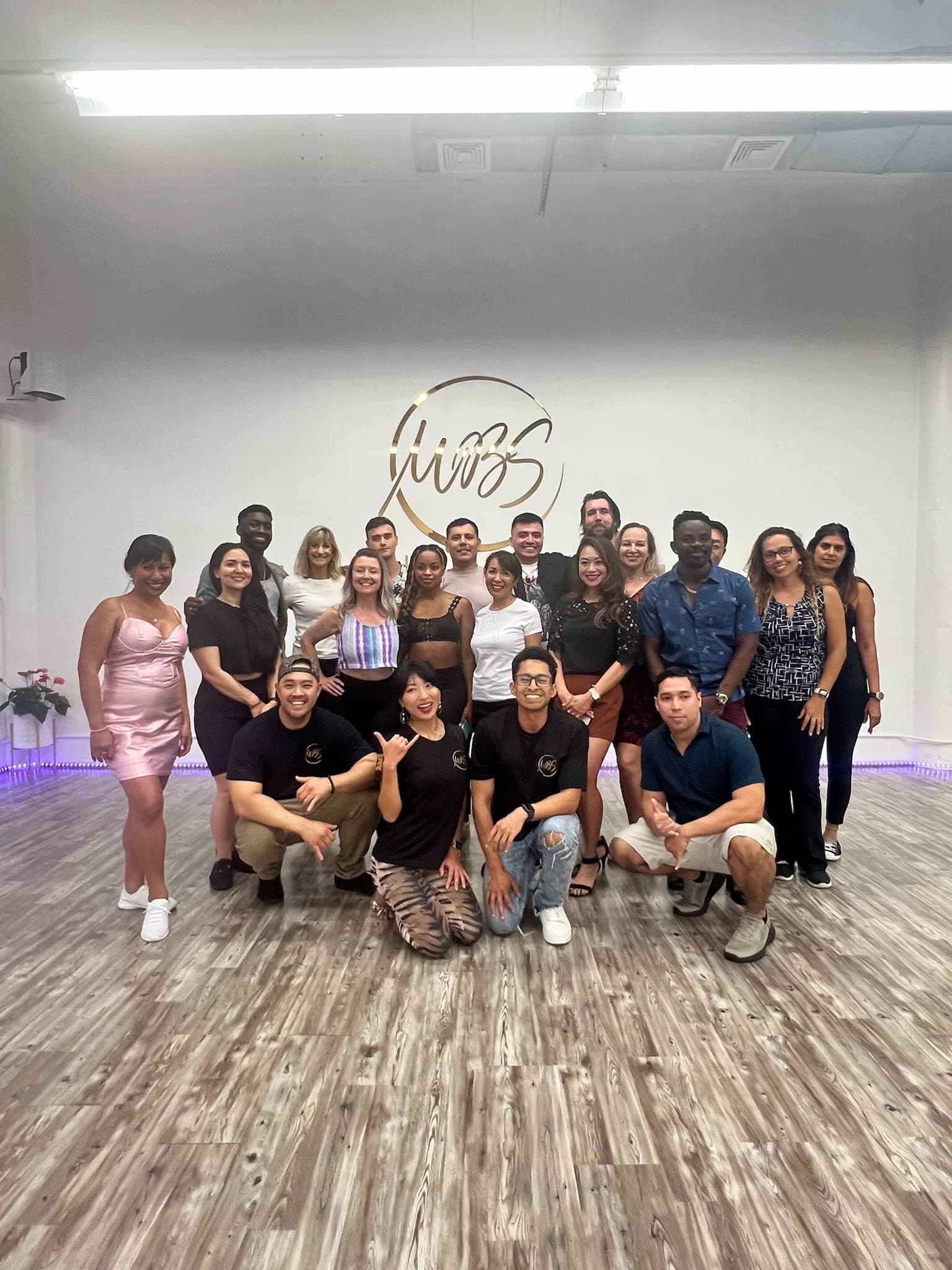 Honolulu Salsa And Bachata Dance Academy. Honolulu